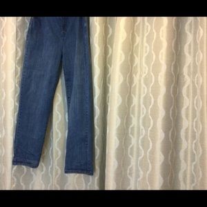 Stretchy Skinny Jeans